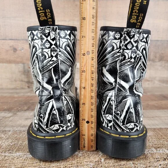 Dr Martens 1460 Egret Playing Card Men's Sz 11 Black White King of Hearts Boots - Picture 5 of 10